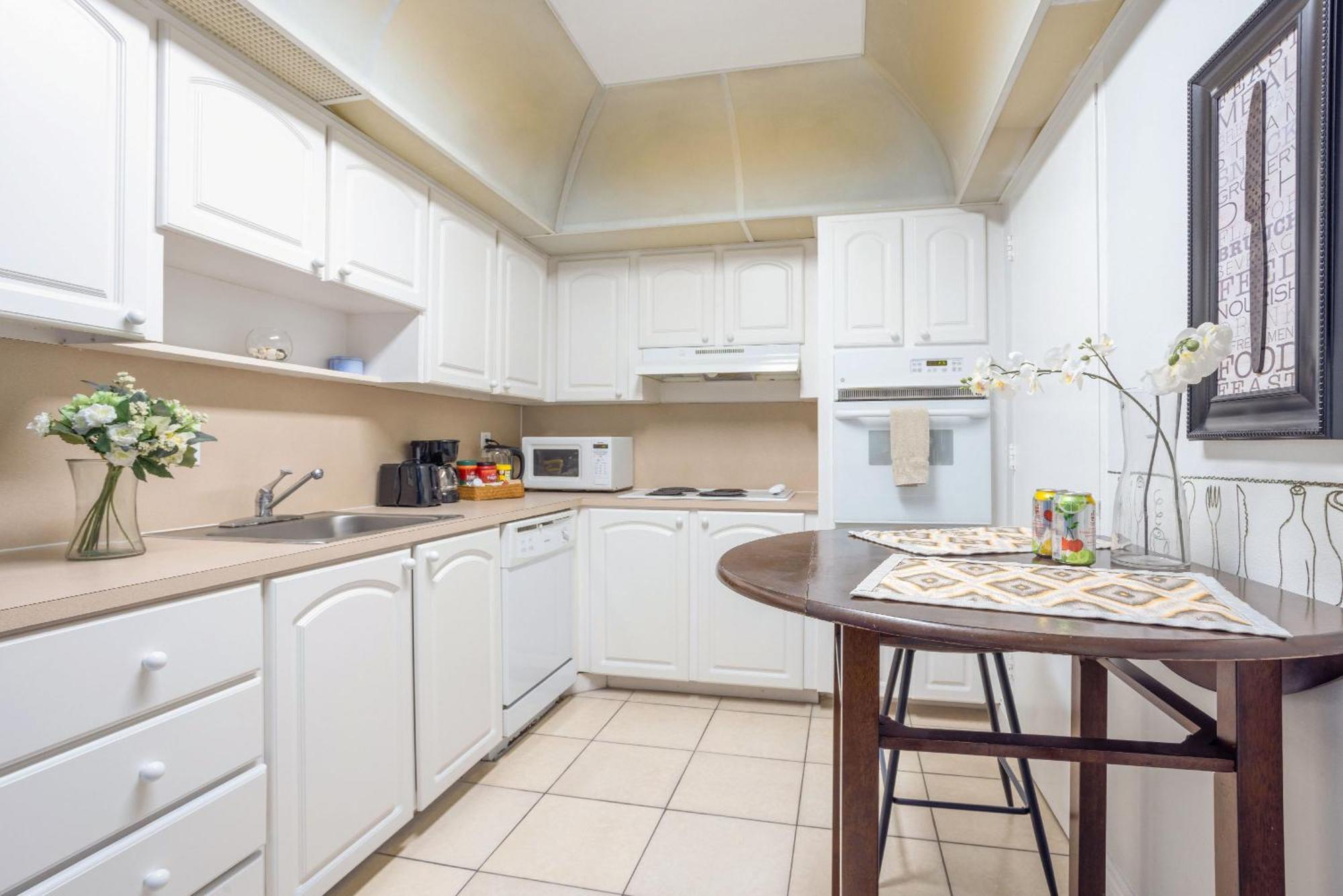 Modern 1 Bdr Oceanview With Direct Beach Access! Hollywood Exterior photo