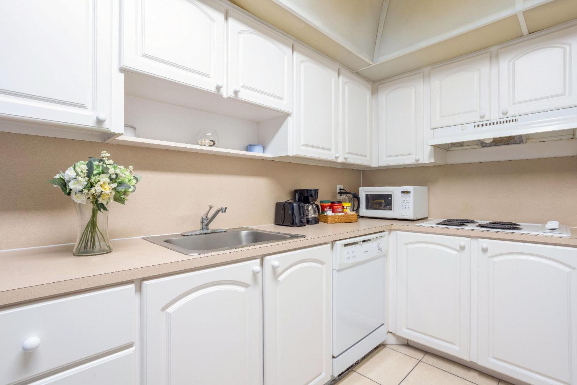 Modern 1 Bdr Oceanview With Direct Beach Access! Hollywood Exterior photo